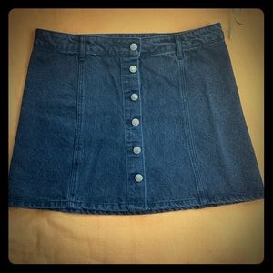 High waisted black jean skirt